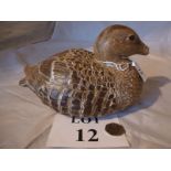 An Audrey Carter pottery duck (a/f) est: £25-£45 (A2)