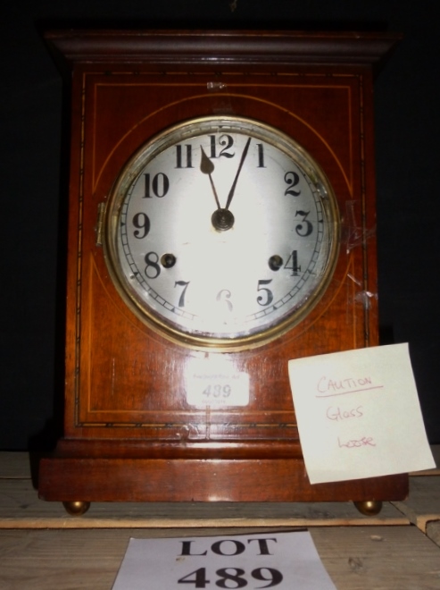 An Edwardian mahogany cased mantle clock