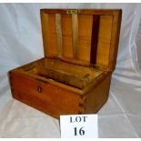 A 19c pine box est: £20-£40 (A1)