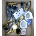 A quantity of metal and ceramic shoes est: £25-£45 (B33)