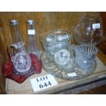 Miscellaneous glassware to include a lar