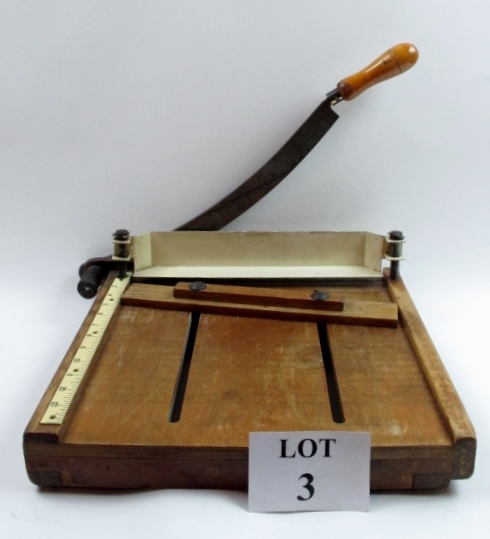 An old paper cutter est: £25-£45 (A4)