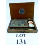 A Reeves & Sons Ltd water-colour box No 26 including paints and brushes est: £25-£45 (N2)