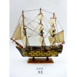 A model of H.M.S Victory est: £20-£40 (A