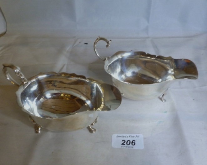 Two silver sauce boats Chester 1935 and