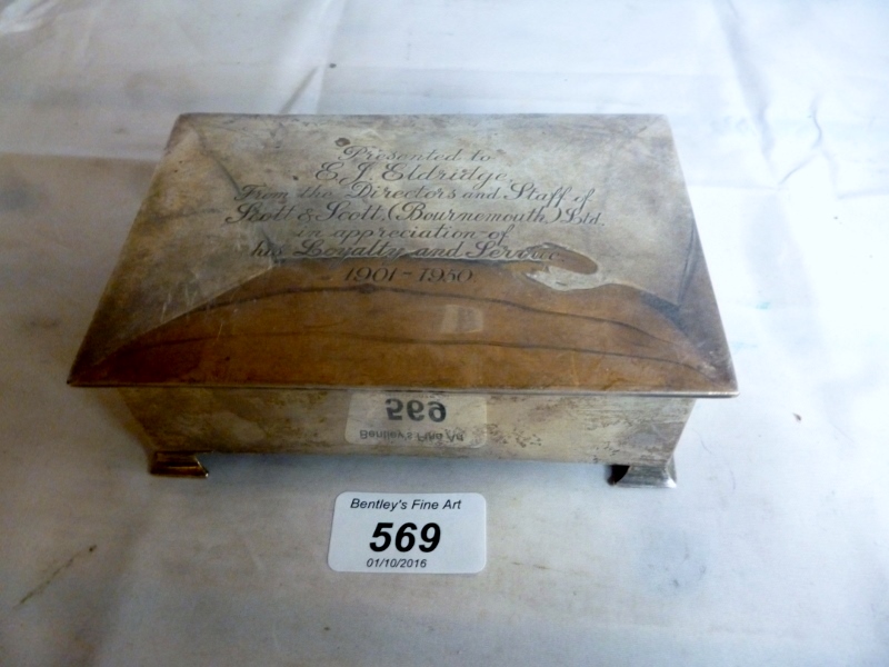 A silver cigar box Birmingham 1947 est: