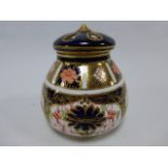 Royal Crown Derby Imari 1128 pattern Pot Pourri vase 9.5cm high.