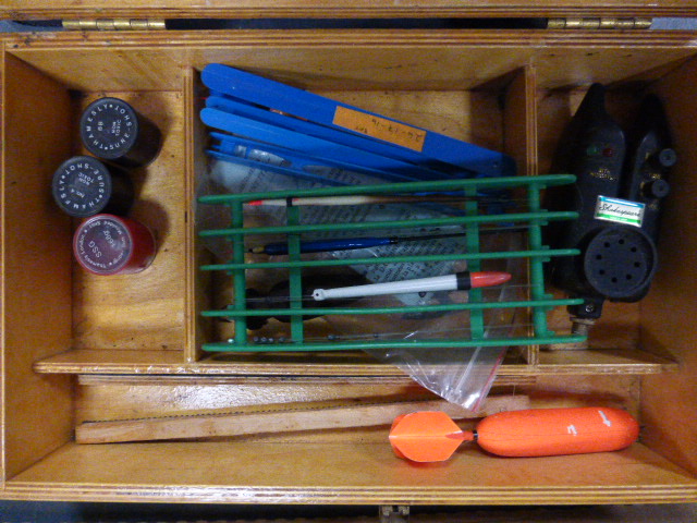 Fishing - A Collection of fishing equipment including fourteen assorted reels by Morritts, - Image 3 of 5