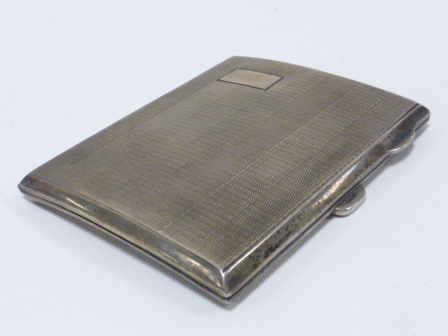 Silver cigarette case hallmarked Birmingham 1928 by Martin Hall & Co Ltd, 97g.