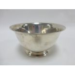 Tiffany & Co Sterling silver footed bowl, numbered 23614, 11cms in diameter, 110.7g.