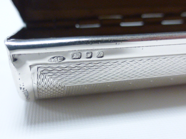 Silver Kigu vanity case with engine turned decoration, hallmarked London 1963, 9cms in length, 69. - Image 3 of 4