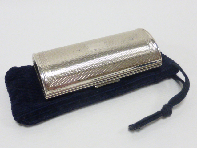 Silver Kigu vanity case with engine turned decoration, hallmarked London 1963, 9cms in length, 69. - Image 4 of 4