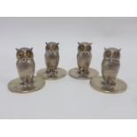 Fantastic cased set of four Sampson Mordan & Co silver menu holders modelled as standing owls,