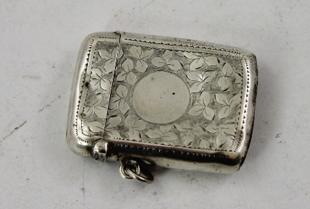 GEORGE LOVERIDGE AN EARLY 20TH CENTURY SILVER CIGARETTE CASE having chased decoration, Birmingham - Image 9 of 12