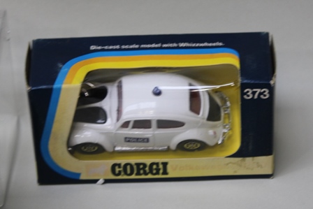 CORGI DIE-CAST VEHICLES including; no.383 Volkswagen 1200, no.373 police VW Beetle, no.400 VW 1300 - Image 4 of 6