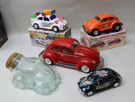 AOSHIN BATTERY OPERATED SMOKING VOLKSWAGEN in distressed original vendor's box, air police car