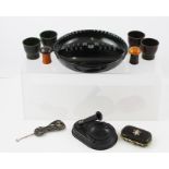 A QUANTITY OF BAKELITE ITEMS includes a bowl, combination pen holder/ashtray, mushroom condiments