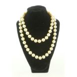 HOBE A TWO ROW PASTE PEARL UNIFORM NECKLET with simulated cornelian clasp