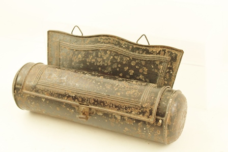 A 19TH CENTURY TOLEWARE CANDLE BOX painted tin plate of cylindrical form, with hinged cover and wall - Image 2 of 3