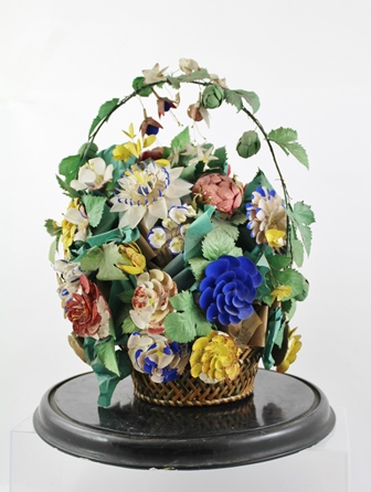 A VICTORIAN GLASS DOME AND BASE currently containing a selection of everlasting flowers in a basket, - Image 5 of 5