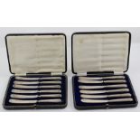 FRANK COBB AND CO. LTD. A SET OF SIX SILVER HANDLED TEA KNIVES in silk and velvet lined case,