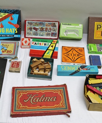 A COLLECTION OF VINTAGE BOARD GAMES including Picture Loto, Subbuteo, Flying Hats, Careers, P Plus - Image 3 of 5