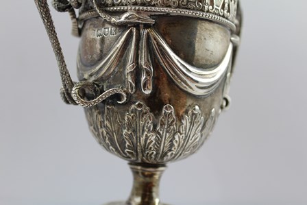 DANIEL & JOHN WELBY A NEO CLASSICAL SILVER TROPHY CUP, having embossed swags to the body above - Image 8 of 12