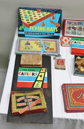 A COLLECTION OF VINTAGE BOARD GAMES including Picture Loto, Subbuteo, Flying Hats, Careers, P Plus - Image 2 of 5