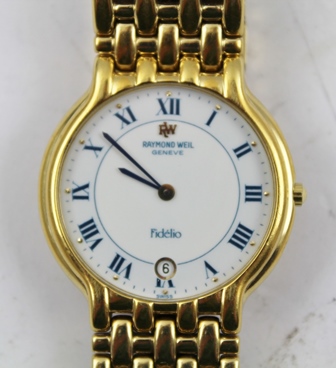 A RAYMOND WEIL "FIDELIO" GENTLEMAN'S 18CT GOLD PLATED WRIST WATCH, having white enamel dial with - Image 3 of 9