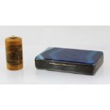 AN ART DECO IMPORTED SILVER AND BLUE AGATE PANELLED CIGARETTE CASE, re-assayed Birmingham 1930,