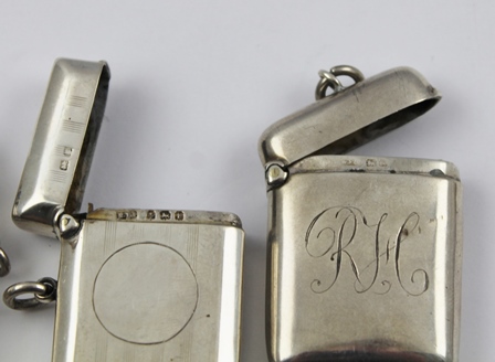 A COLLECTION OF FIVE HALLMARKED SILVER VESTA CASES, includes plain and chased, overall weight 109g. - Image 2 of 4