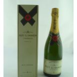 MOET ET CHANDON NV Brut Imperial Champagne, 1 bottle in presentation box