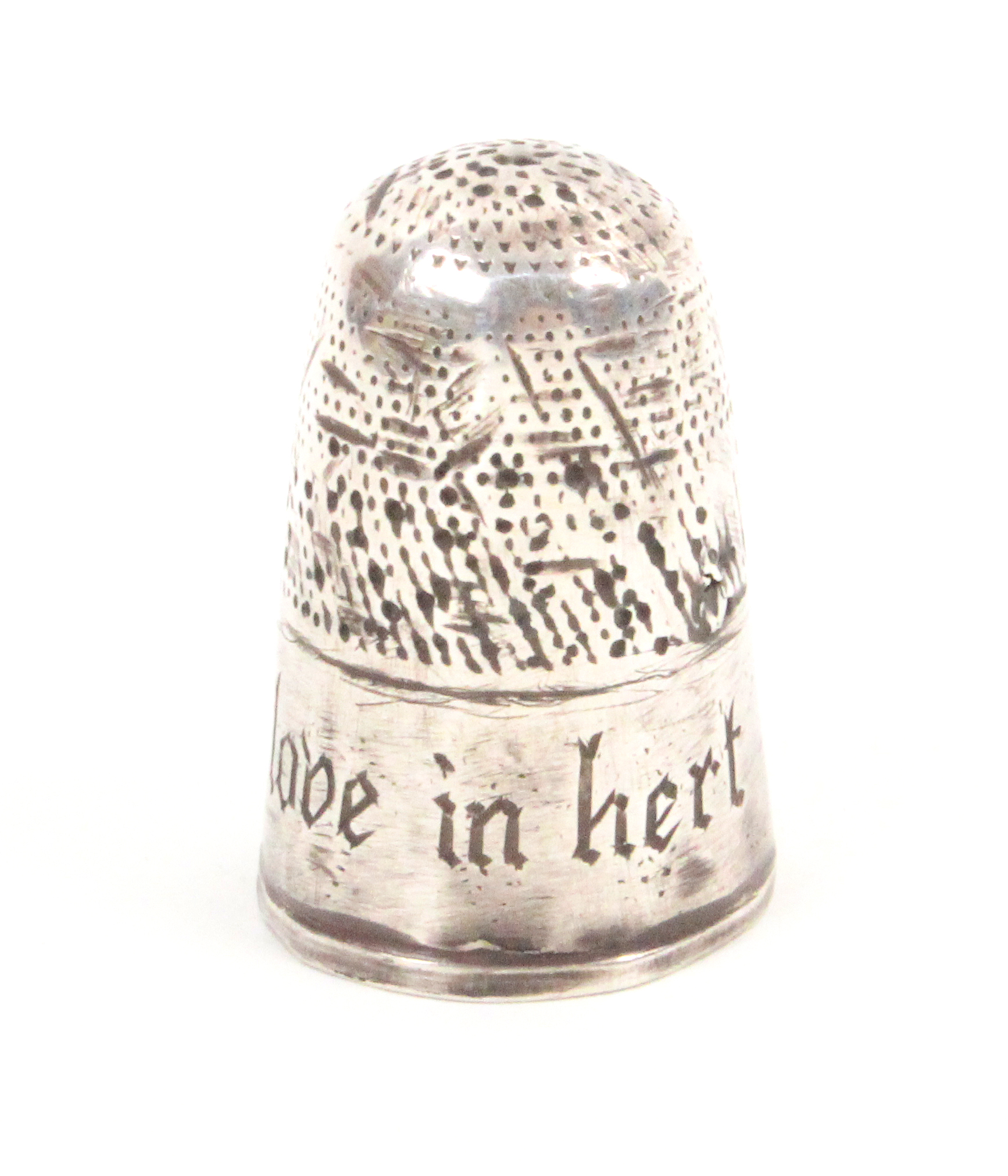 A 17th/18th Century English silver thimble the plain frieze engraved ïThouft my love in hertÍ, wear, - Image 2 of 2