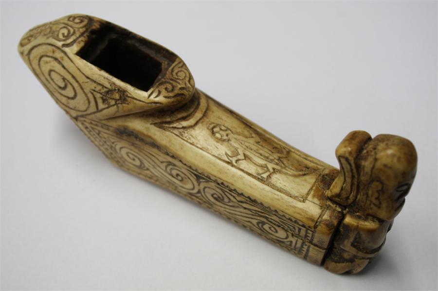 A South American opium pipe, a carved treen nut cr - Image 17 of 17