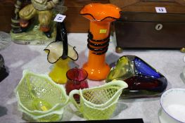 Quantity coloured glassware