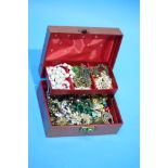 A jewellery box and contents.