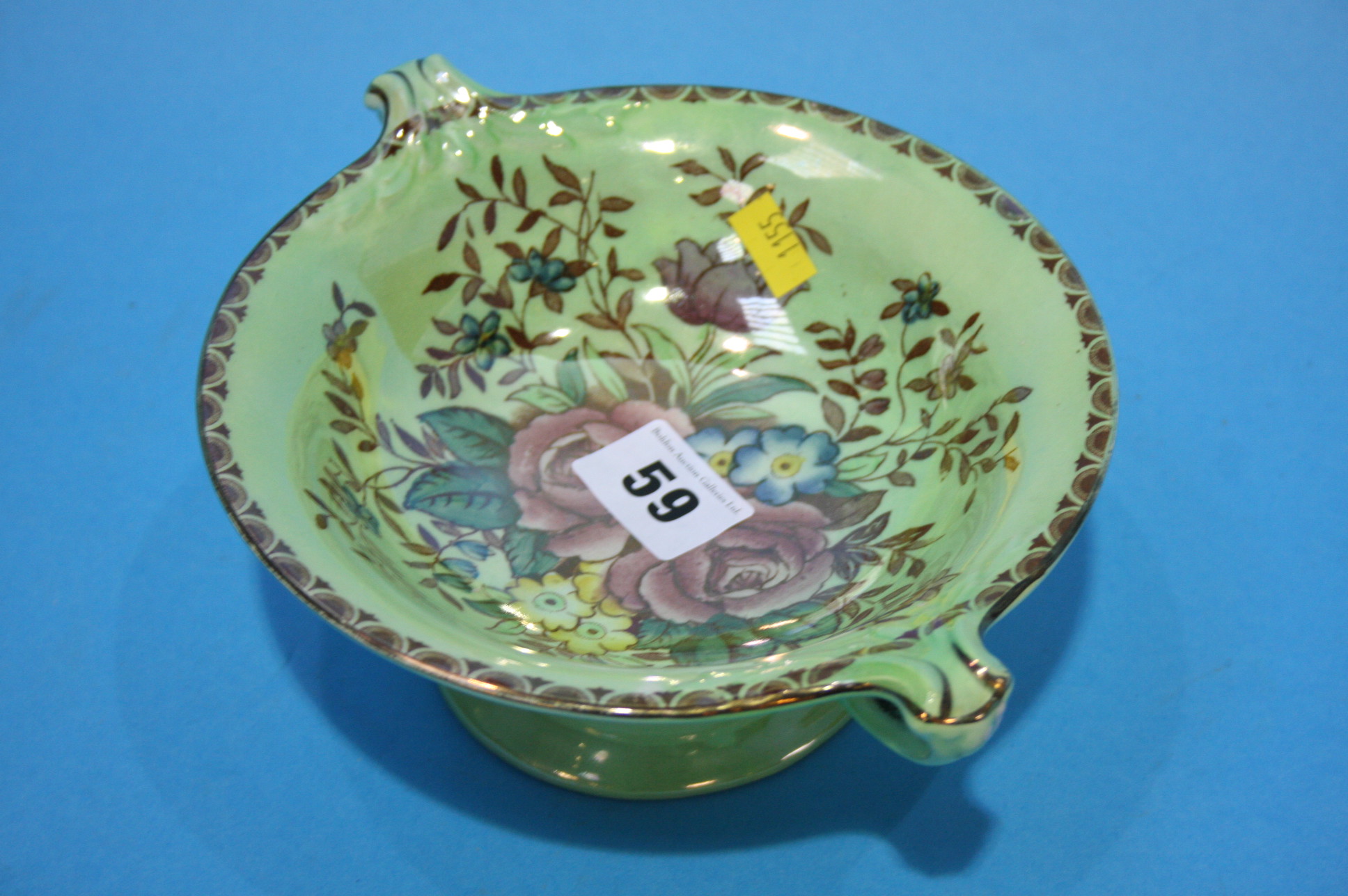 A Maling 'Rosalind' pedestal bowl.