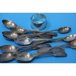 Quantity of silver spoons