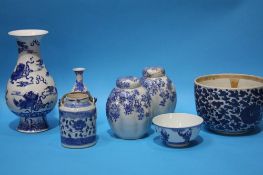 A quantity of Oriental china (7)