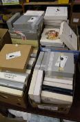 Large quantity of collectors plates
