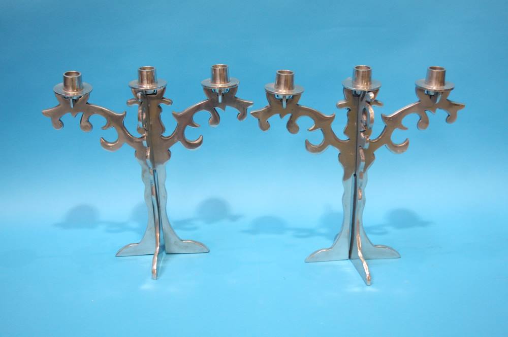 A set of four Chrome candlesticks and a pair of aluminium 3 sconce candelabra - Image 4 of 6