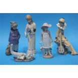 Quantity Lladro, Nao figures etc.