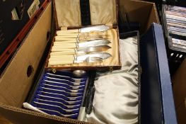 Tray of assorted cutlery