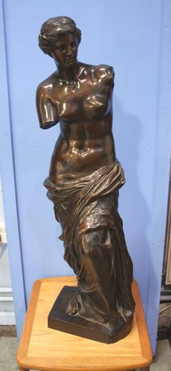 A late 19th century bronze figure of the 'Venus De Milo' 86cm height - Image 3 of 3