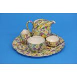 A James Kent Limited 'Primula' pattern batchelor set