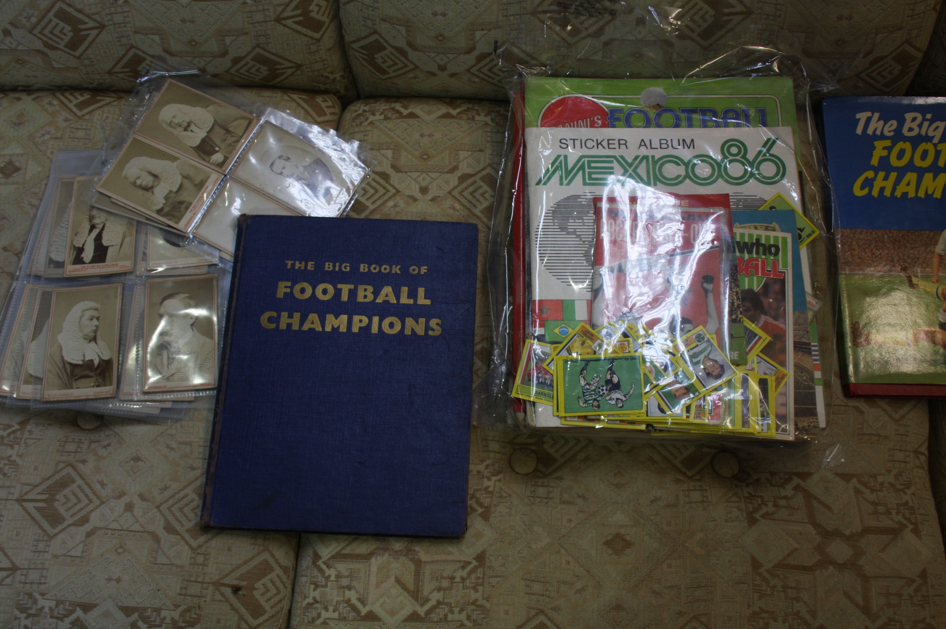 Box of assorted football ephemera