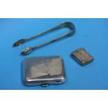 A silver cigarette case, vesta case and a pair of sugar tongs, weight 136.4 grams / 4.3 oz