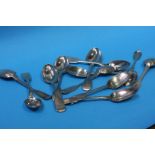 A set of six Victorian silver teaspoons, Exeter 1846 makers mark Robert James Josiah Williams; and