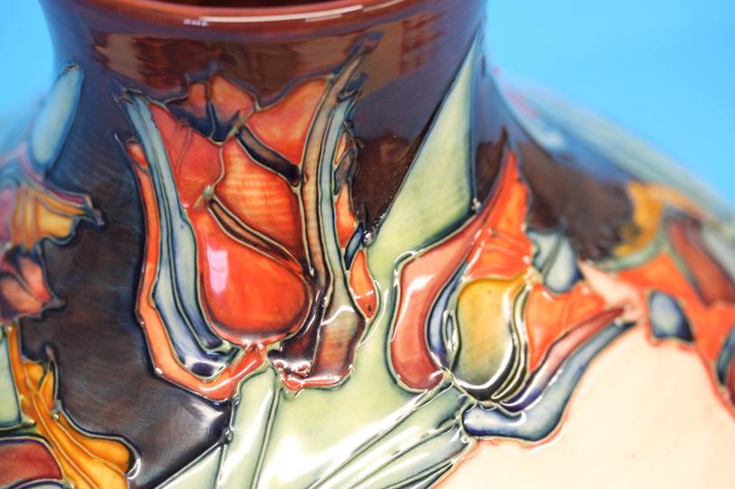 A modern Moorcroft squat shaped baluster vase deco - Image 11 of 12