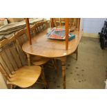 Kitchen table and 4 chairs